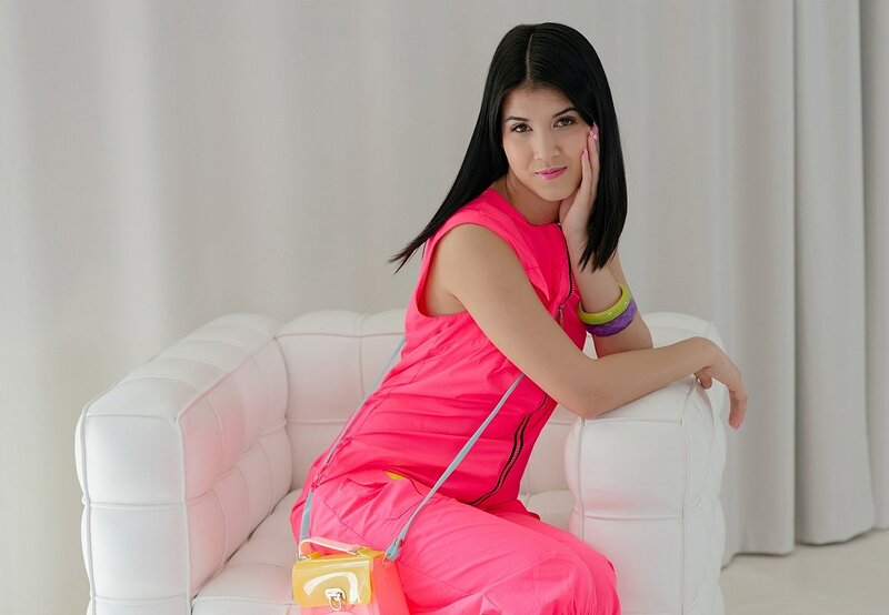 Полина, 24